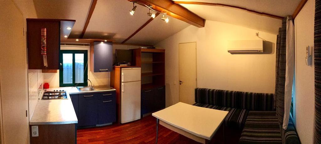 Camping Vallecrosia Kültér fotó