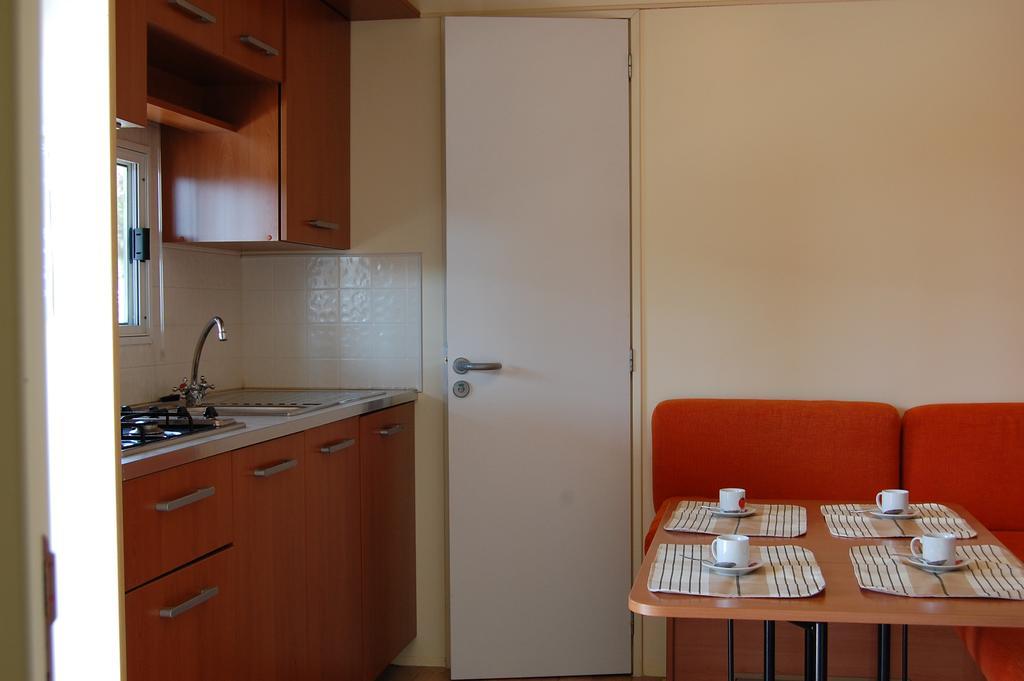 Camping Vallecrosia Kültér fotó
